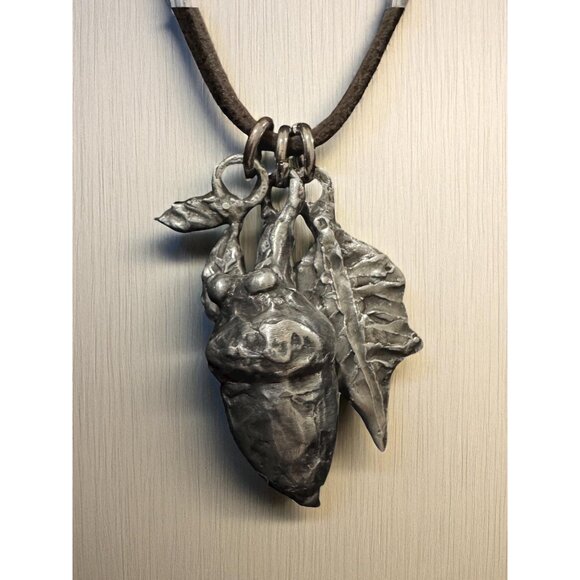 Artisan Original Handmade Silver Acorn & Leaves Pendant Necklace W/ Leather Cord - Picture 6 of 12